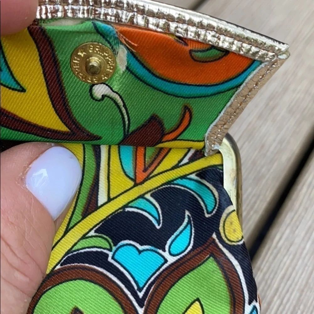 Vintage Metallic Gold Croc Embossed Bag w/wallet